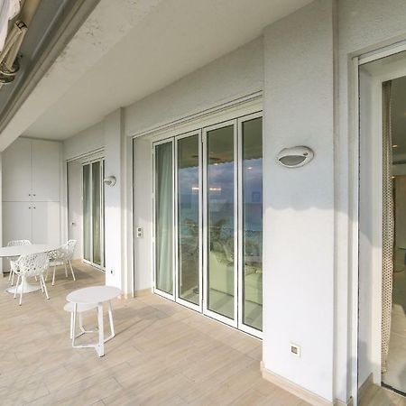 Seafront Modern Apartment Nice Bagian luar foto
