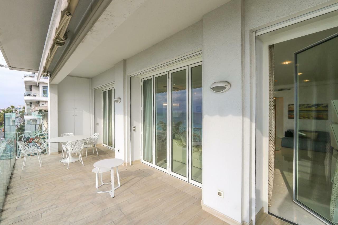 Seafront Modern Apartment Nice Bagian luar foto