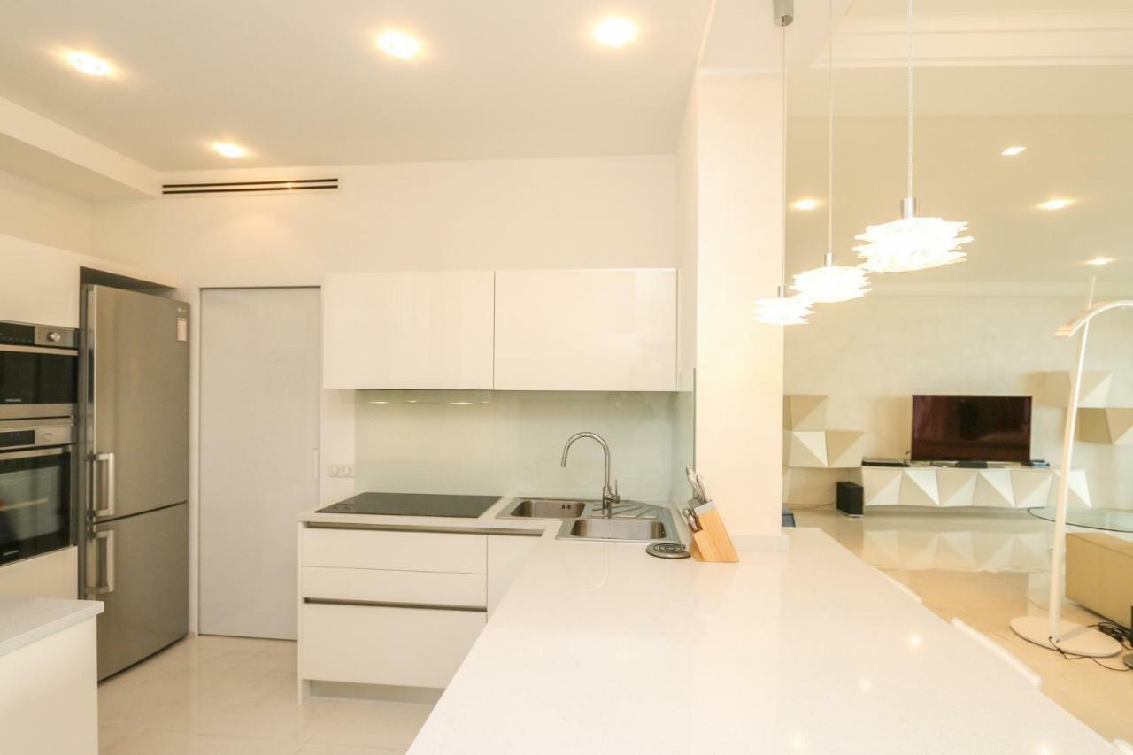 Seafront Modern Apartment Nice Bagian luar foto